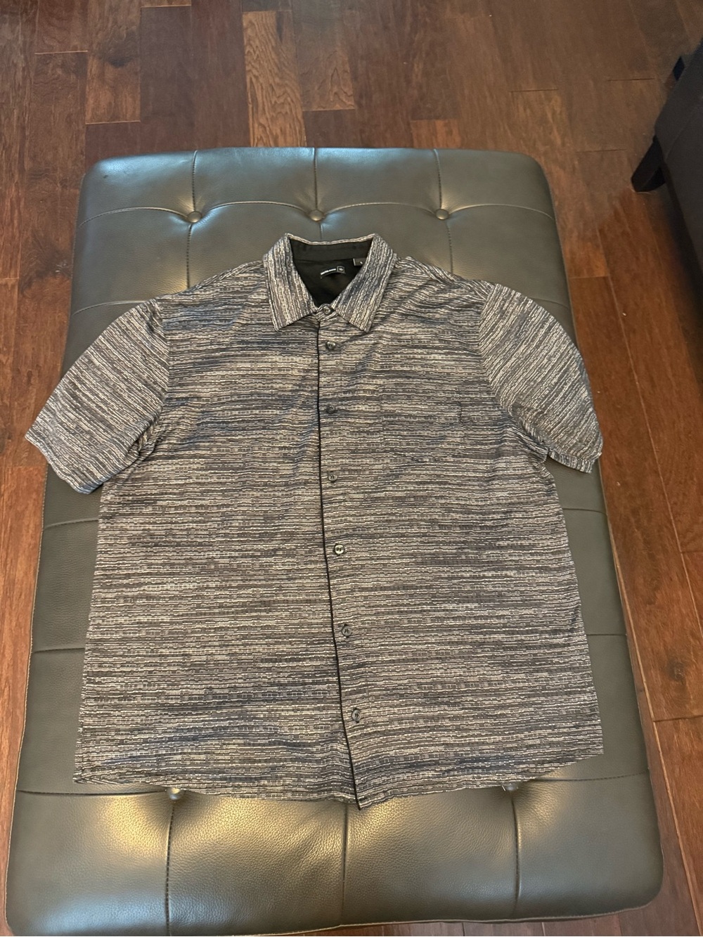 Saks Fifth Avenue Short-Sleeve Button-Down Shirt in Heathered Gray
